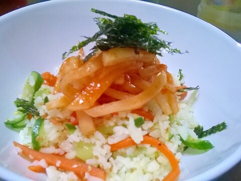 長粒米の韓国風ライスサラダ